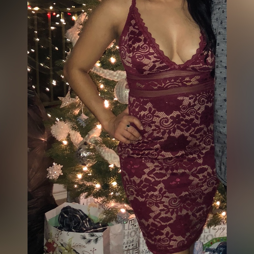 Burgandy Agaci Medium Dress